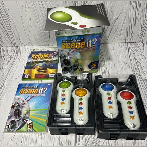 No Receiver - Scene It? Lights, Camera, Action Bundle Xbox 360 Controllers - Picture 1 of 9